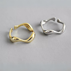 Irregular Wave Smooth Engagement Adjustable Ring