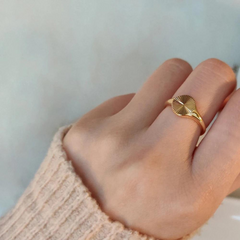 Minimalist Dainty Rays Texture Circle Ring